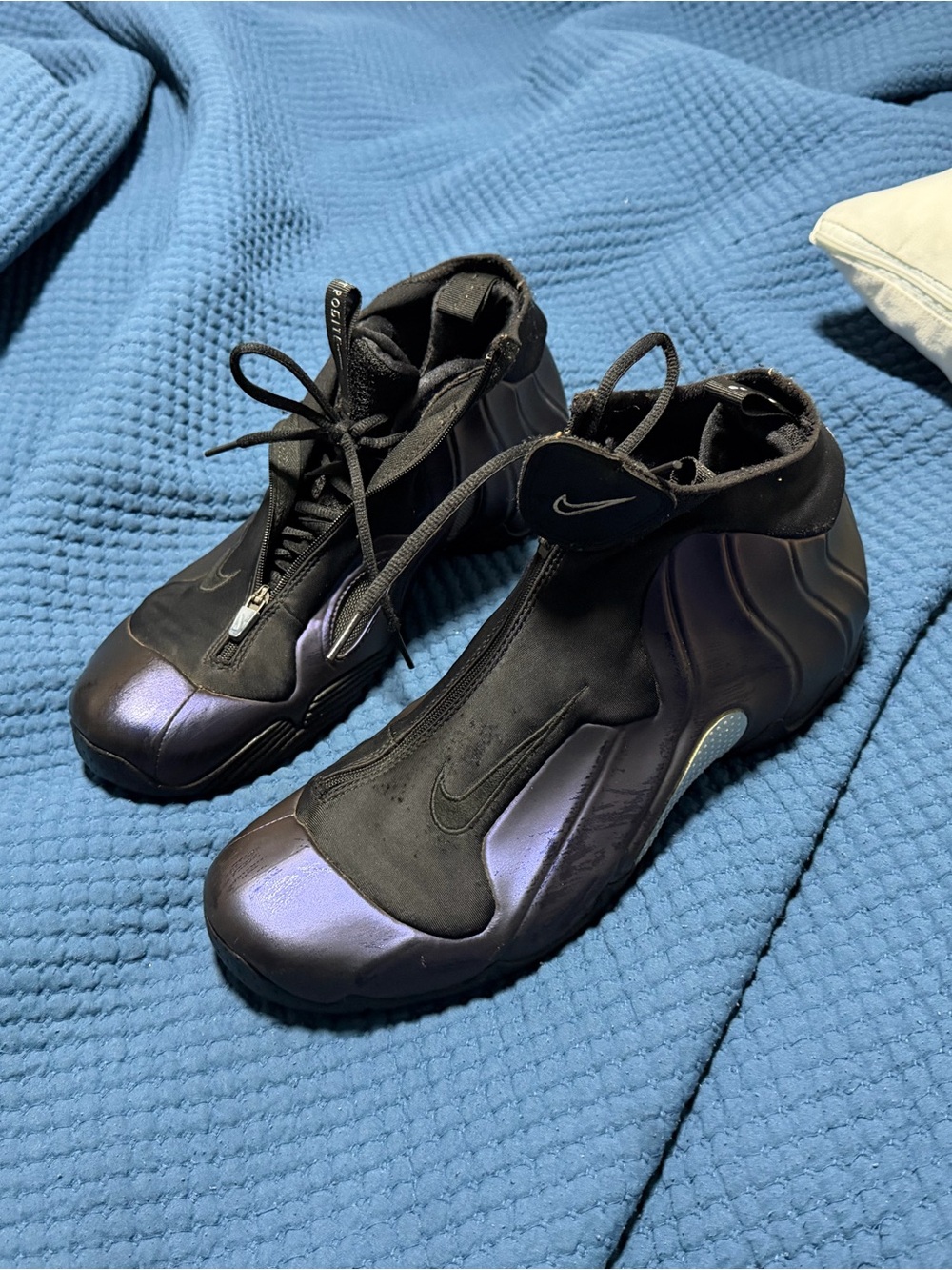 Nike Men’s Black Iridescent Purple-Shift Foam kevin Garnett